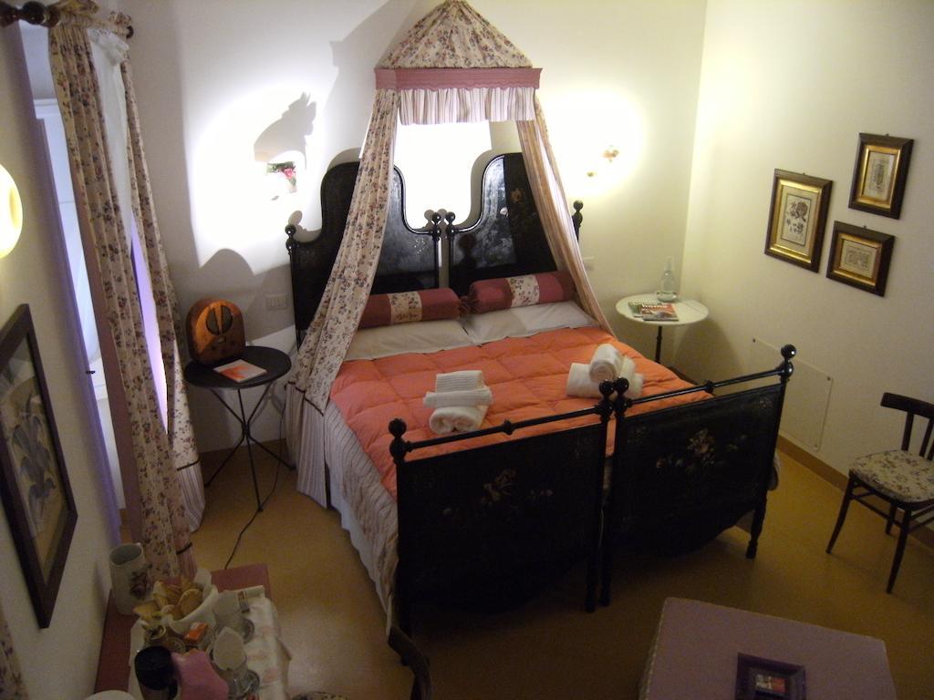 Elizabeth B&B Кальяри Номер фото