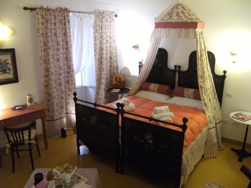 Elizabeth B&B Кальяри Номер фото